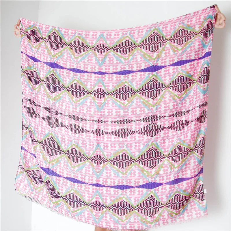 

2020 lady summer Sunscreen Shawls new colour Print silk Scarves Cotton and Linen Scarf ethnic style Autumn seaside Beach towel