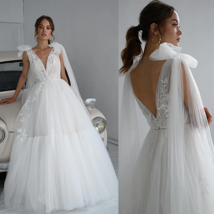 

V-neck Gather Ruched with Lace Applique A-line Tulle Wedding Dress Beading Belt Nude Bridal Dress vestido de noiva princesa