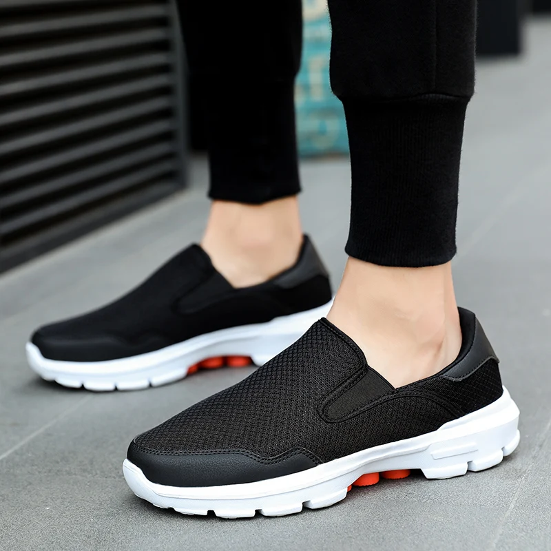 Mesh Shoes Men Casual Lightweight Breathable Sneakers For Men Slip-On Comfortable Krasovki Men Flats Shoes Zapatillas Hombre