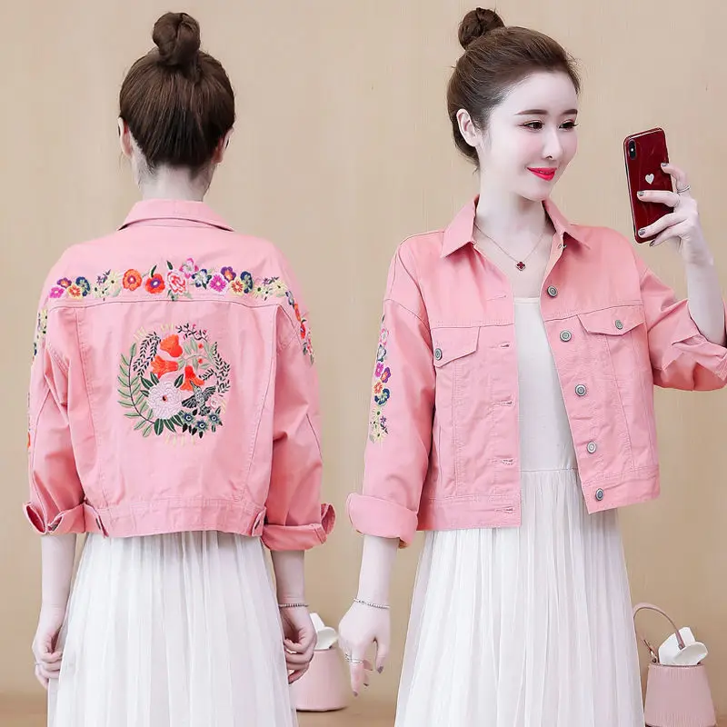 

Women's Plus Size Denim Jacket Spring Autumn Short Coat Pink Jean Jackets Casual Tops Embroidered Flowers Loose Outerwear X114