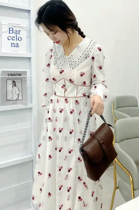 

Spring New Luxury Beading Long Sleeve Lace Dresses Women Elegant Boho Vintage Summer A-Line Embroidery Runway Dress Vestidos