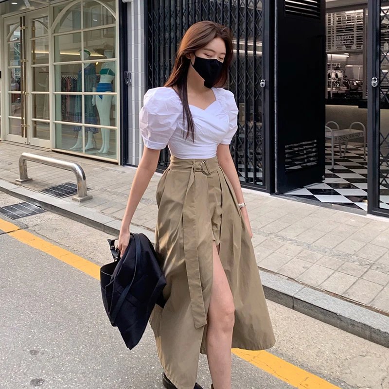 

ZAWAHIKI White Puff Sleeve Women Blouses Solid Vintage Korean Summer Short Slim Blusas Mujer Chic 2021 Ins Shirts Elegant Tops