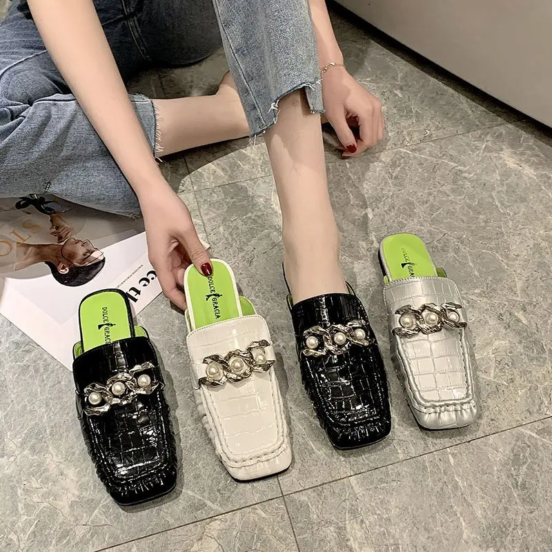 

Summer Fashion Style Women's Mules Square Toe Flat Sandals Women's Leather Slippers String Bead Decorate Women's Sandals
