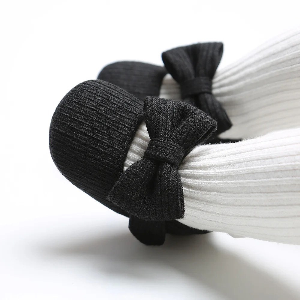 

2pcs Set Baby Shoes First Steps With Hairdress Kids Clothing Newborn Infant Girls Princess Moccasions Bowknot Walking Shoes 2021