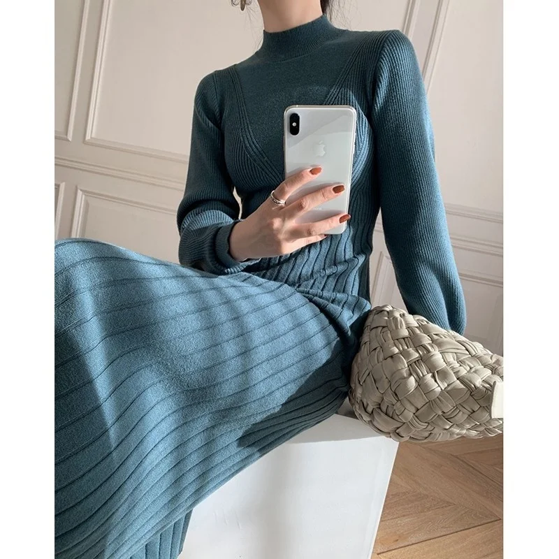 Осенне-зимнее шерстяное женское белое длинное вязаное хлопковое платье-свитер