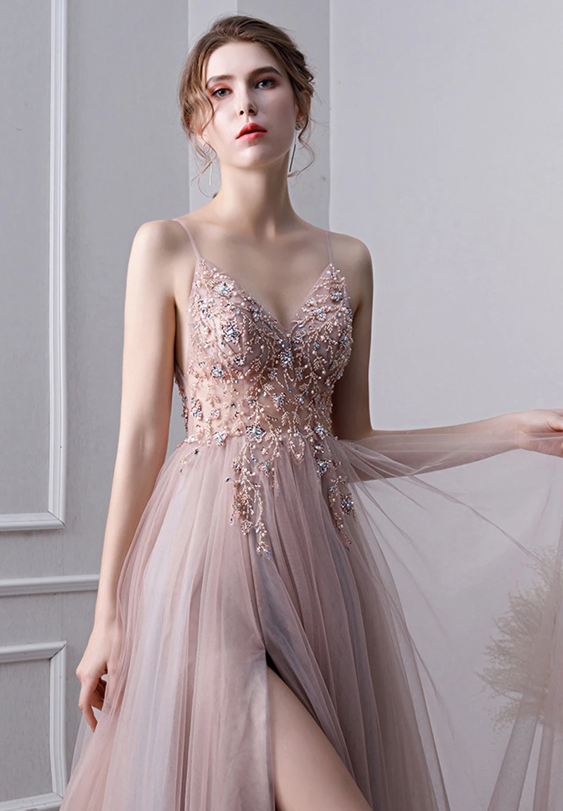 Женское вечернее платье с бусинами розовое до пола V образным вырезом роскошное