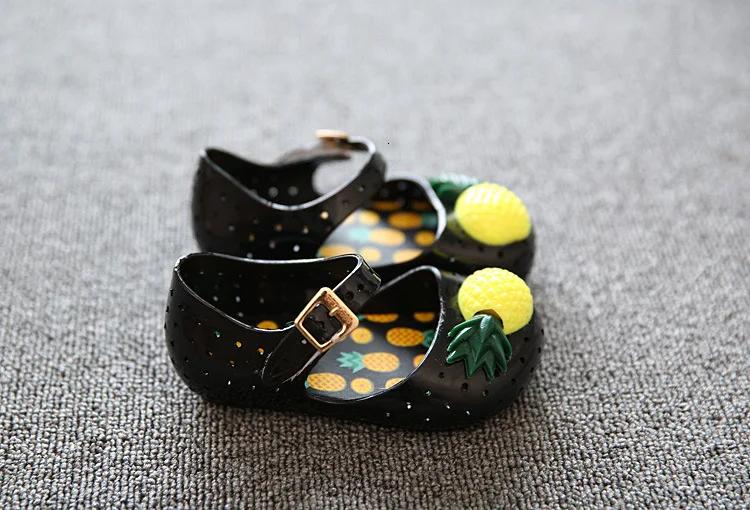 Mini Melissa/Женская обувь; Новинка года; детская обувь с дырками, украшенная фруктами; нескользящая прозрачная обувь; обувь для девочек из ПВХ на резиновой подошве