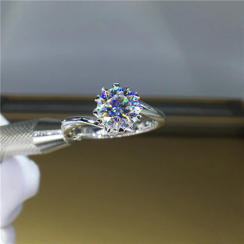 Свадебное кольцо с бриллиантом из 100% моиссанита 18K 750 белое золото D Цвет VVS MO