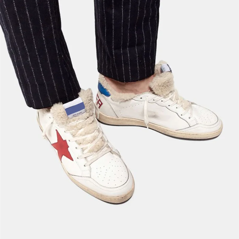 

New Winter Children's Lamb Hair Top Layer Cowhide Retro Distressed Small Dirty Shoes Casual Parent-child Sneakers QZ77