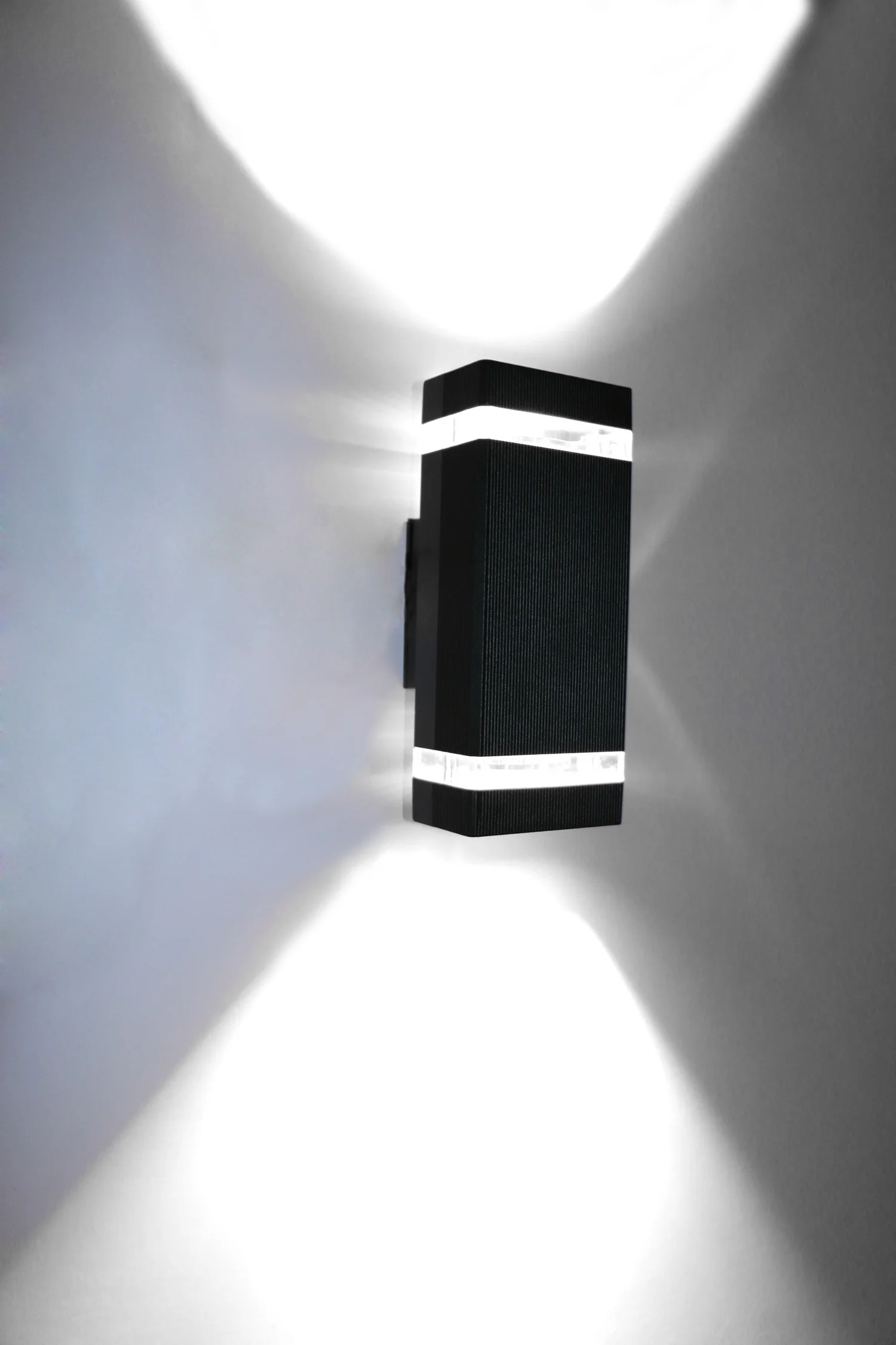 Светодиодсветодиодный уличные настенные светильники вверх/вниз лампы для