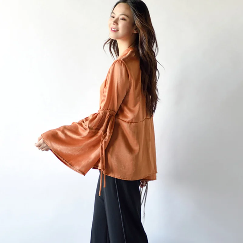

2021 Elegant Solid Flare Long Sleeeve Women Blouses Spring O-Neck Loose Womans Tops Sweet Casual Japanese Blusa Mujer