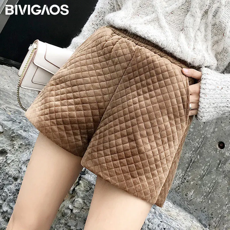 Хаки BIVIGAOS Осень Зима Мода Новые плотные женские велюровые клетчатые шорты с бриллиантами Harajuku Стильные повседневные широкие шорты с эластичной талией - Цвет: Хаки