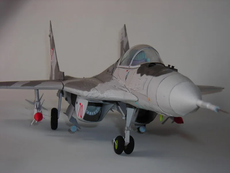 1:33 русский истребитель MiG-29 Fulcrum 3D модель самолета MIG29 Военная ручная литья под