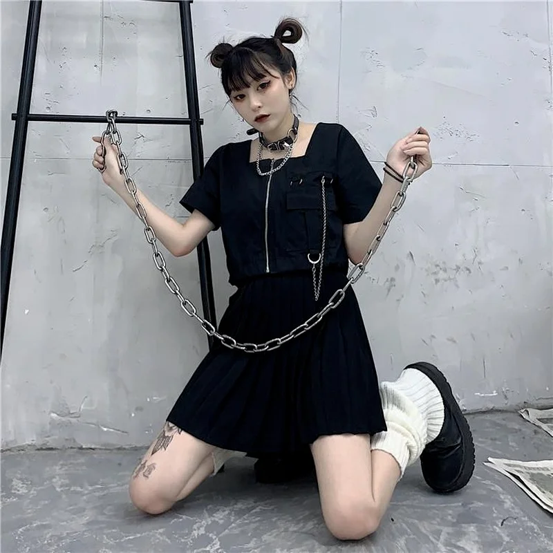 

Women Shirts Summer Short Sleeve Zipper Chain High Street Harajuku Cropped Tops Pocket Square Collar Slim Oversize 3XL Shirt Ins
