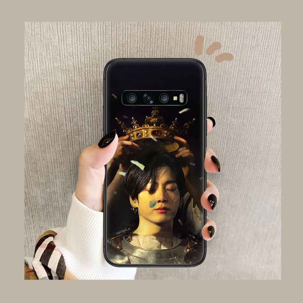 

KPOP Jungkook Phone Case Cover Hull For Samsung Galaxy S 6 7 8 9 10 e 20 edge uitra Note 8 9 10 plus black Hoesjes Tpu Bumper