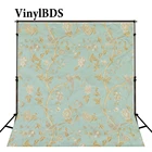 Виниловый фон для фотосъемки новорожденных с изображением синей стены и ротанговых цветов