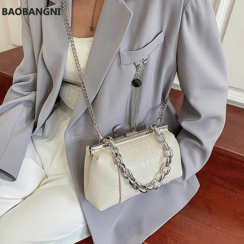 Small Chain Tote Bag PU Leather Crossbody Bags for Women Simple Totes Shoulder Bag Lady Handbags and Purses