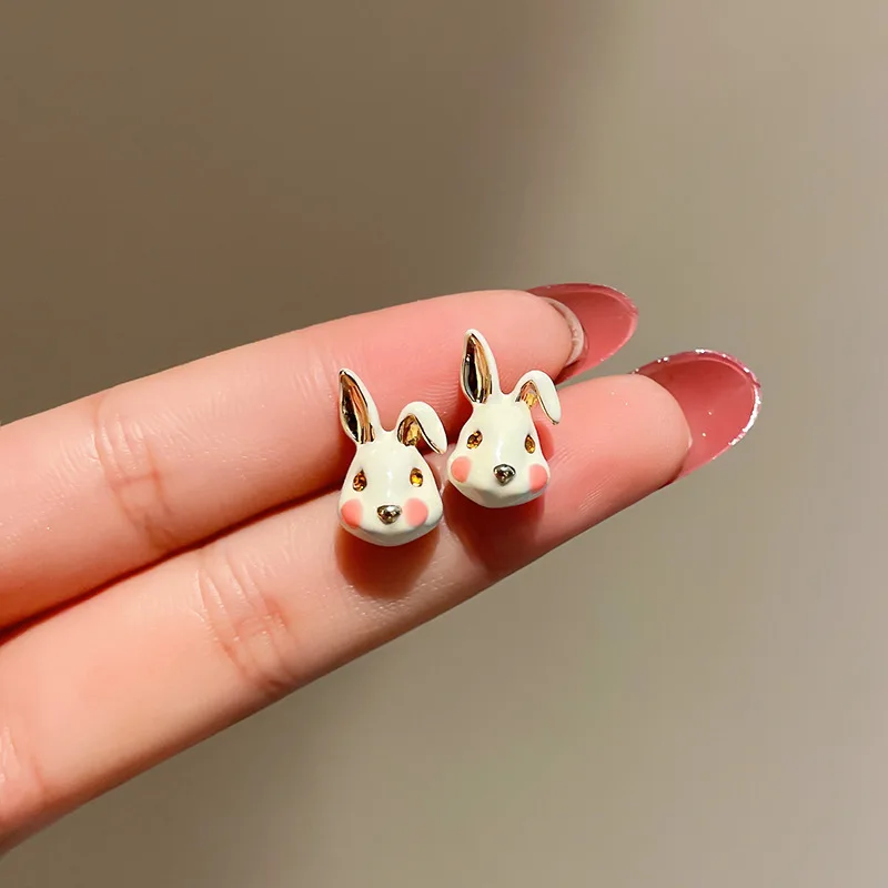 

Minar Japanese White Colour Small Rabbit Stud Earrings for Women Ladies Shinning Rhinestone Earrings Lovely Accessories Gifts