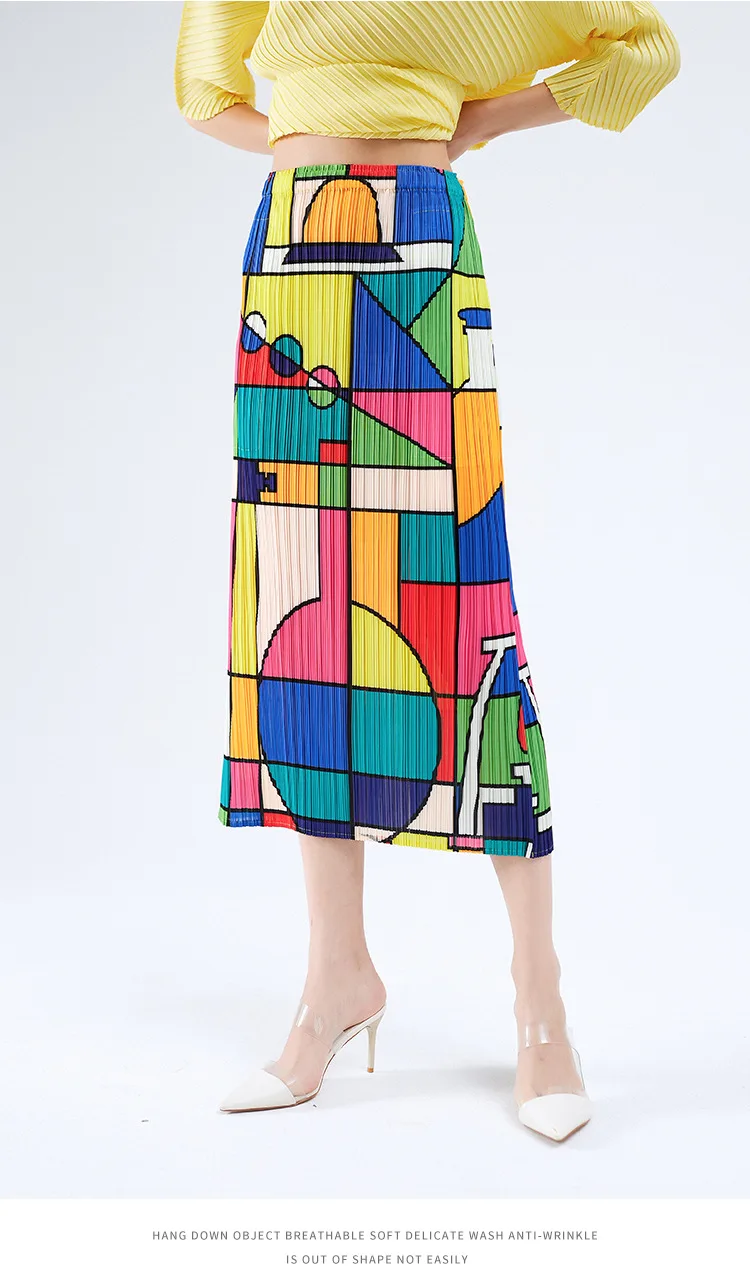 HOT SELLING  Miyake fold fashion Geometric abstract print Straight skirt IN STOCK