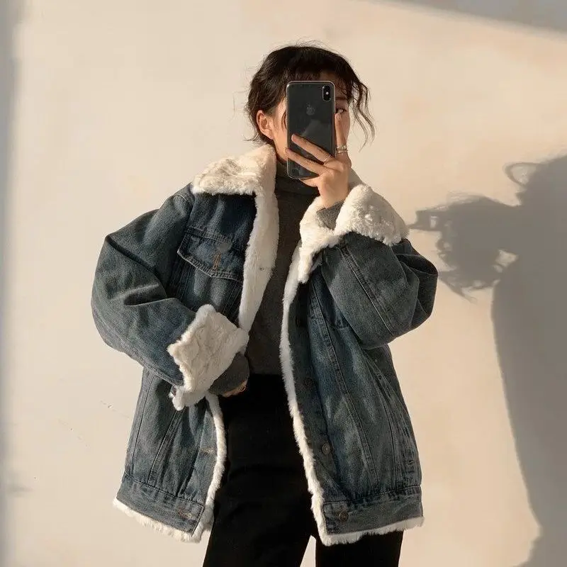

Winter Lamb Wool Denim Jacket Female Vintage Plus Velvet Thick Coat Women Loose Korean BF Oversized Jacket