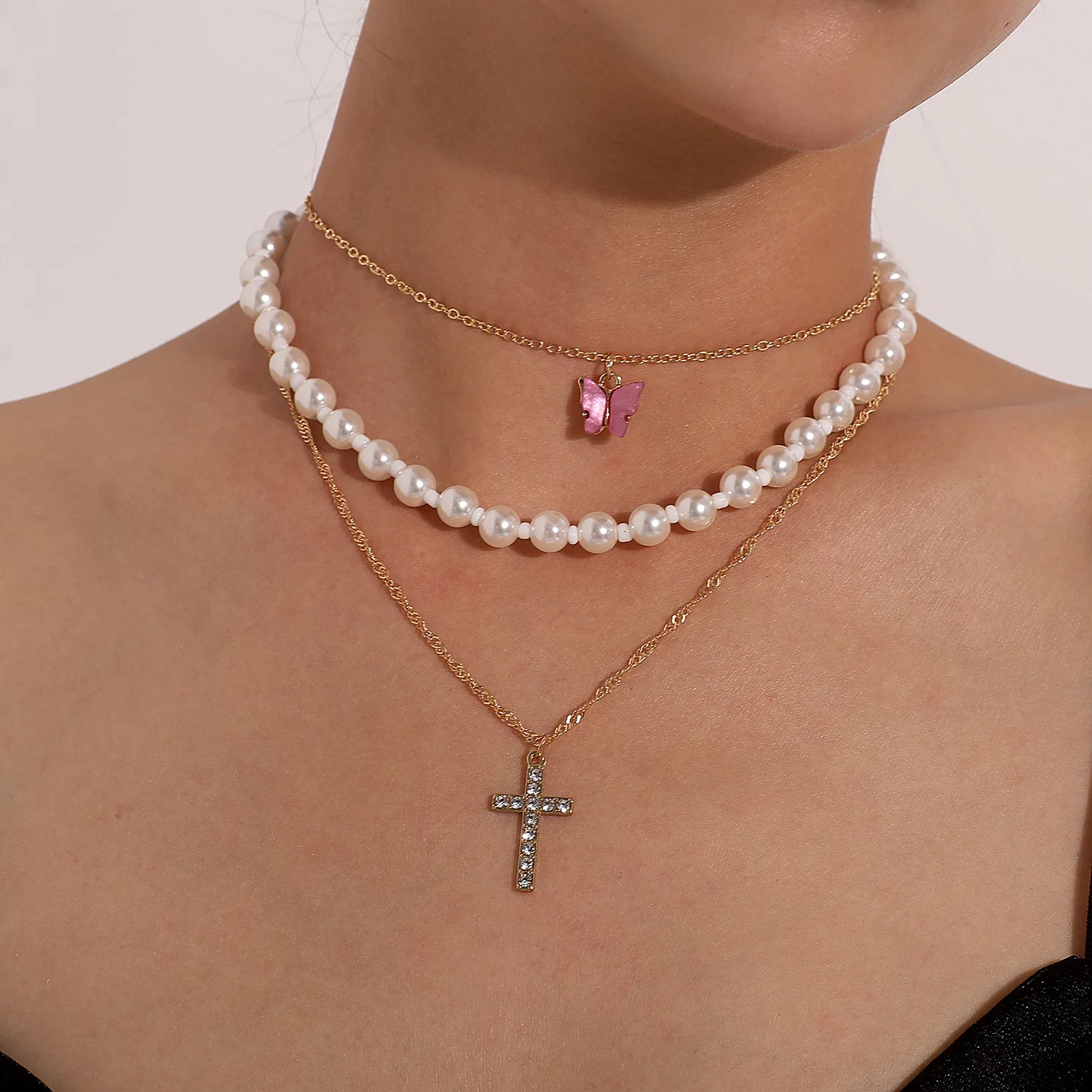 

Gold Silver Color Clavicle Chain Choker Female Necklace Fashion Imitation Pearl Beaded Cross Necklace Pendant Women Jewelry 2021