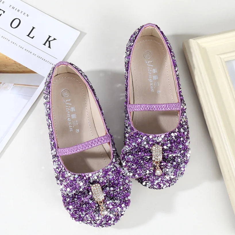 Детская кожаная обувь принцессы для девочек Повседневная блестящая с цветочным