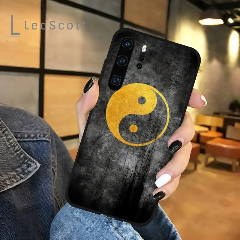 

Chinese round tai chi gossip yin and yang Phone Case For Huawei honor Mate P 9 10 20 30 40 Pro 10i 7 8 a x Lite nova 5t