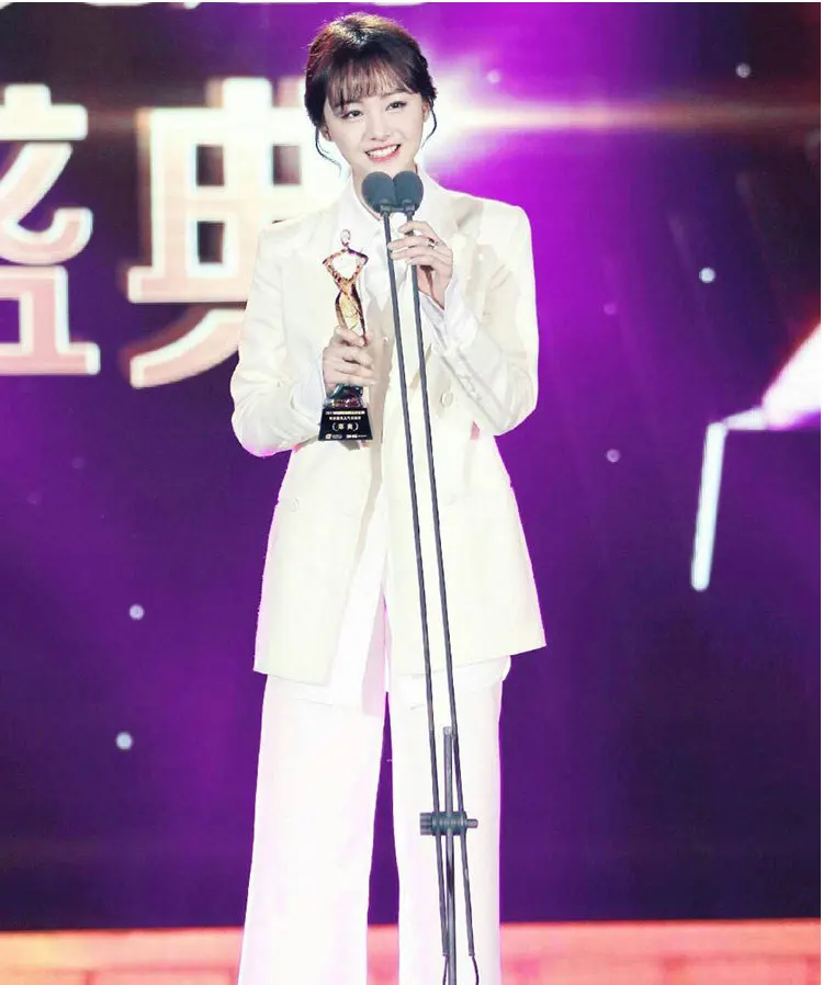 Office ladies suit jacket spring and autumn new shirt wild slim suit temperament commuter pioneer white small suit female jacket