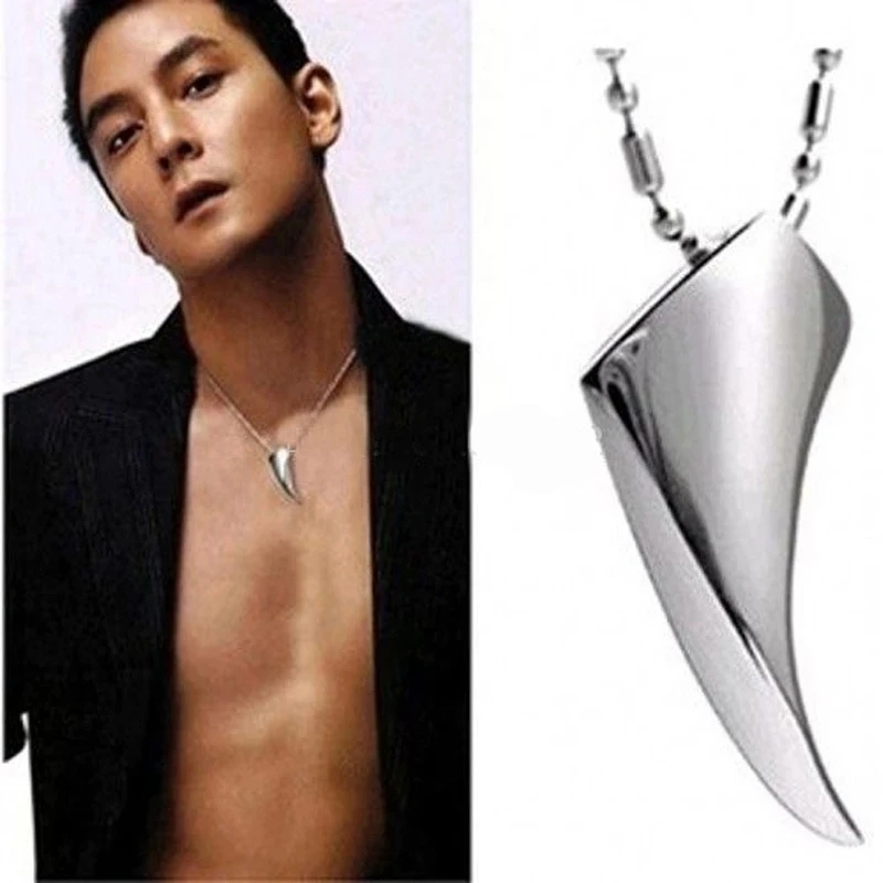 

Retro Stainless Steel Wolf Fang Tooth Spike Pendant Necklace Men Women Animal Tooth Leather Rope Black Necklace Fashion Jewelry