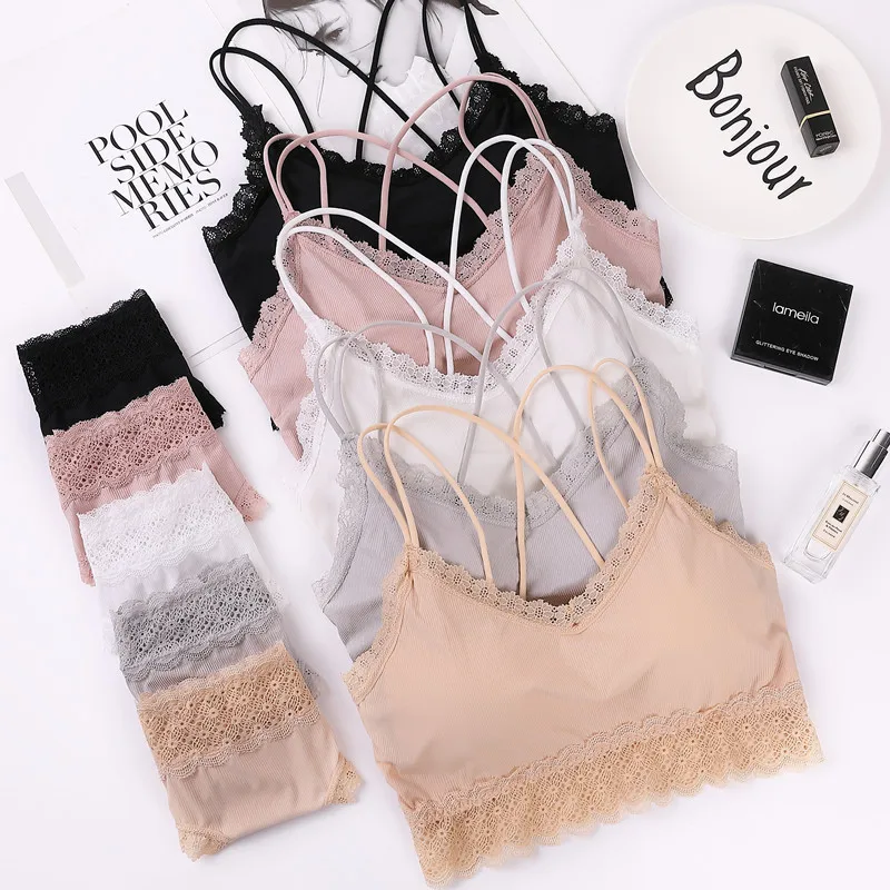 

Комплект кружевного нижнего белья с чашками пуш-ап