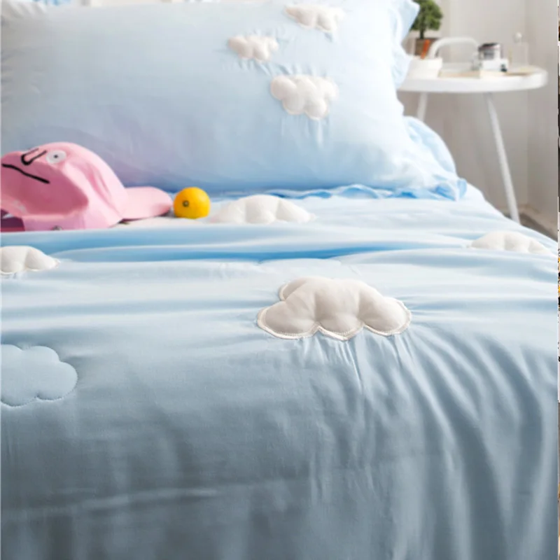 للبيع 3D Clouds Summer Thin Quilt Blue Ruffles Three-dimensional Clouds Air Conditioning Quilts Home Sofa Blanket Office Nap Blankets