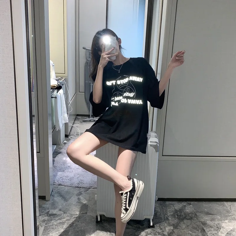 Женские футболки новинка 2020 года летний Флуоресцентный светильник с буквенным