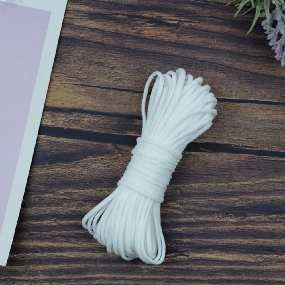Из мягкого нейлона и шифона со вставками в полоску шнур 500/300/100/10 мм белая