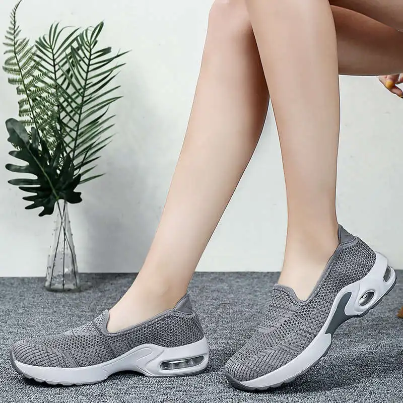 

Кроссовки женские спортивные амортизирующие, 33-49 дюймов