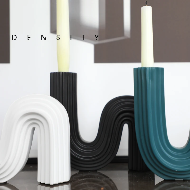 

Modern Minimalist Nordic Candle Holders S-Shaped Candlestick Ornaments Table Romantic Wedding Decoration Table Centerpieces 2021