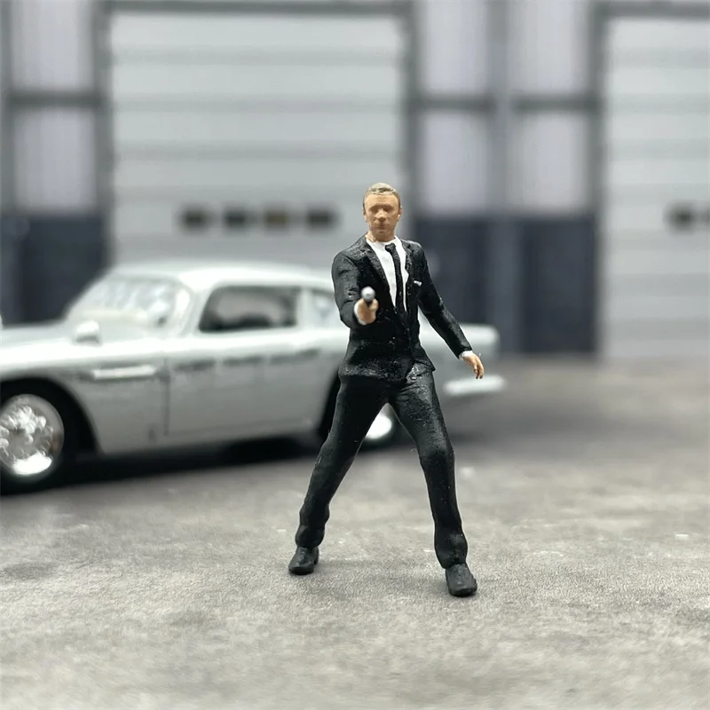 Масштаб 1/64 модель 007 подъемник пистолета Джеймс Бонд литая машинка статическая
