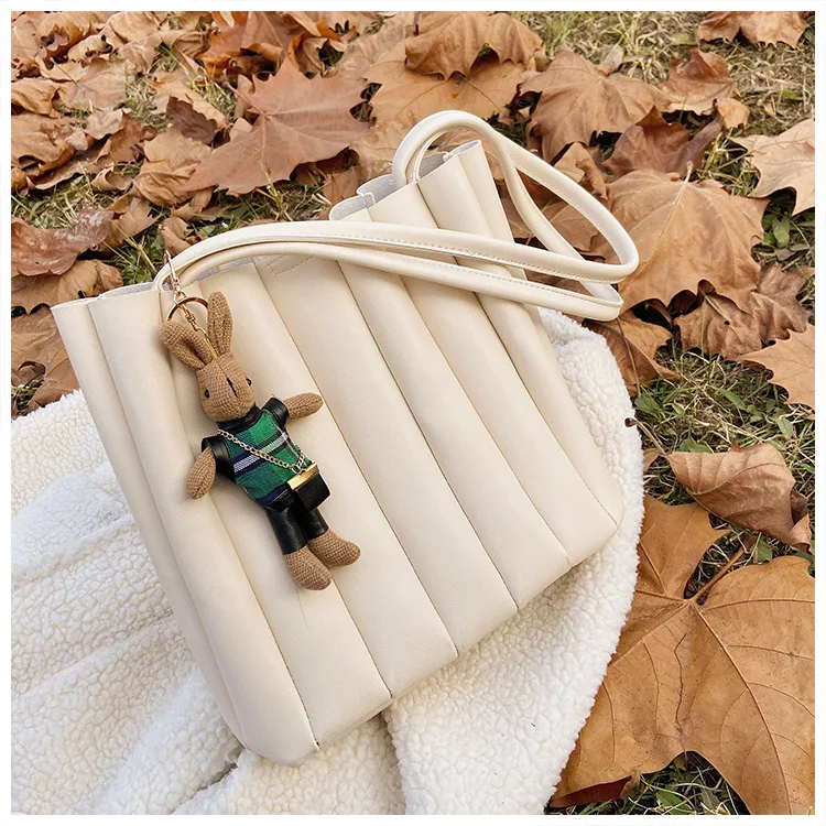 

Ladies handbag 2021 new trendy large capacity bucket bag student fashion shoulder bag casual all-match tote bag female bag