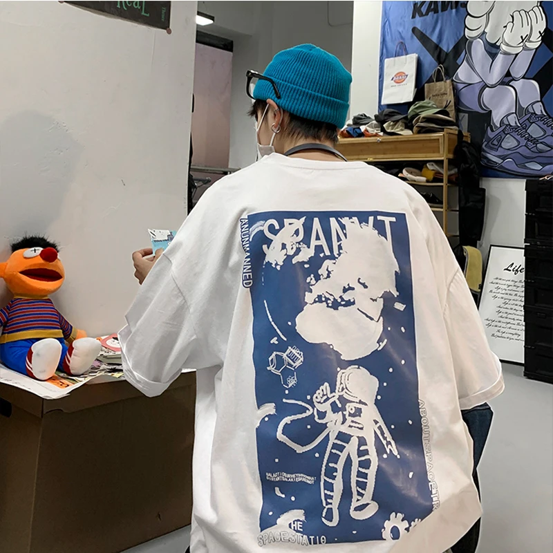 

Men T-shirt 2021 New Arrival Summer Letter Male T-shirts Thin Loose Cartoon Cotton Teenage Boys Korean Style Hot Sell T30