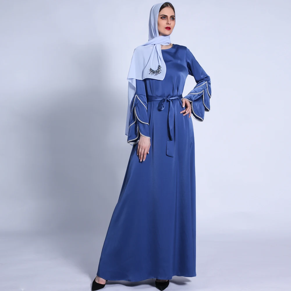 

Lightweight Elegant Muslim Dress Smooth Soft Women's Dress Matte Fishtail Long Skirt, 3-layered Sleeve One Piece Without Hijab