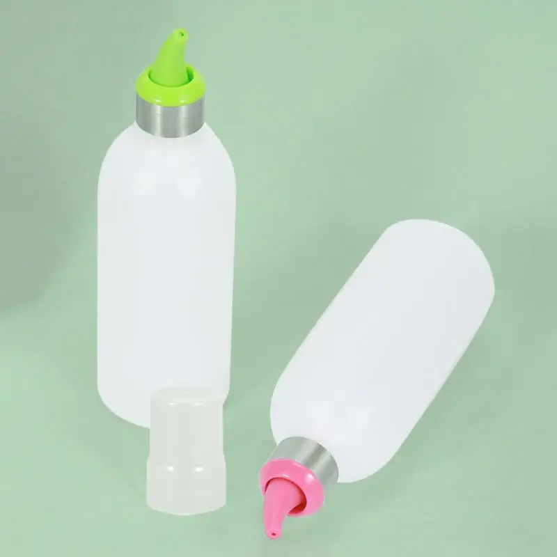 

450ml Plastic Salt And Pepper Shaker Seasoning Jar Pepper Shaker Barbecue Baking Condiments Condiments Kitchen Bar Tools 1 Pcs