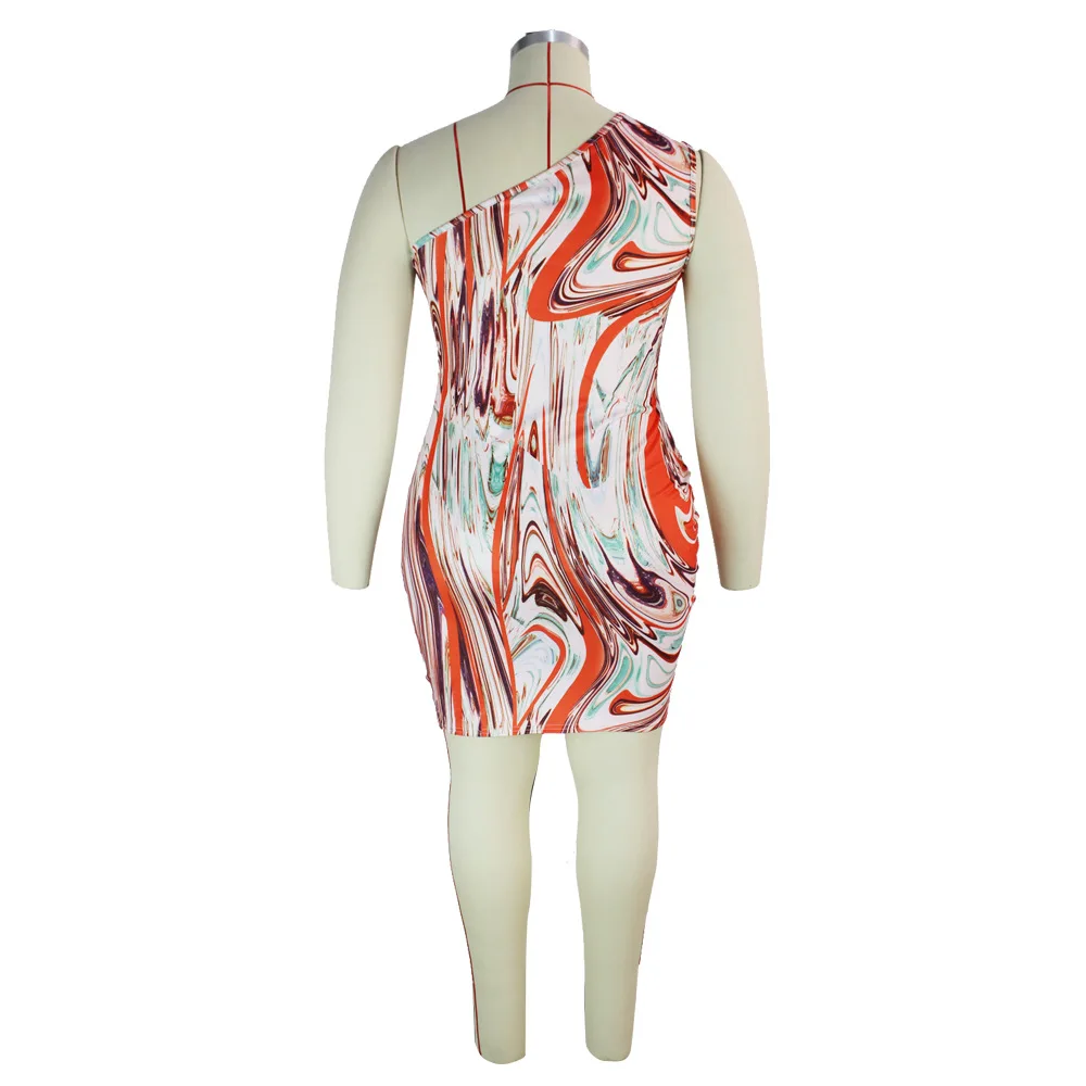 Vestido de talla grande para mujer, vestido Sexy ajustado con cuello Diagonal sin mangas estampado, minivestido holgado de talla grande