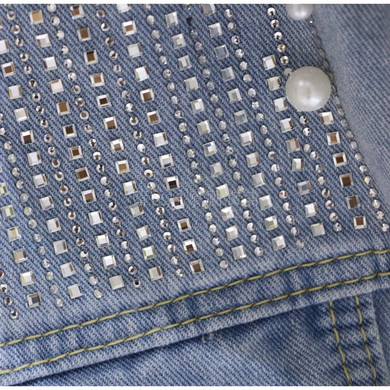 

2020 Autumn Streetwear BF Loose Jeans Jacket Diamond Harajuku Holes Denim Coat Women Autumn Light Blue Bomber Jacket