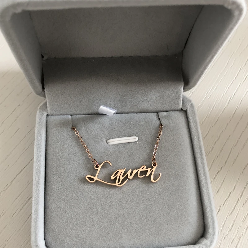Персонализированное пользовательское имя ожерелье курсивное очарование