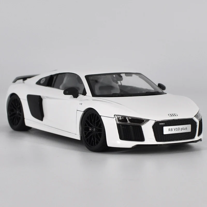 Гоночный супер спортивный автомобиль Maisto Audi R8 V10 Plus масштаб 1/18 1:18 литой дисплей из