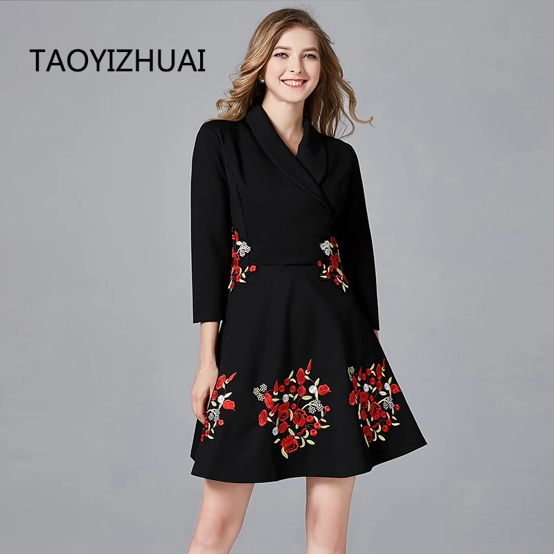 Autumn and winter new embroidered big swing A-line dress oversized ol office fashion loose skirt