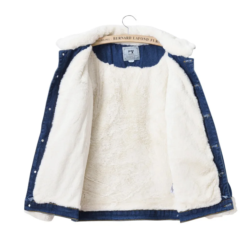 Модная плюшевая утепленная джинсовая куртка женская зимняя из овечьей шерсти