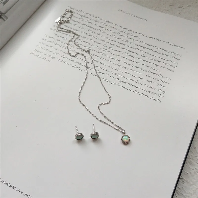 

POFUNUO Real 925 Sterling Silver Women Exquisite Opals Charm Necklace Female Luxury Moonstone Simple Sexy Chokers Necklace Suits