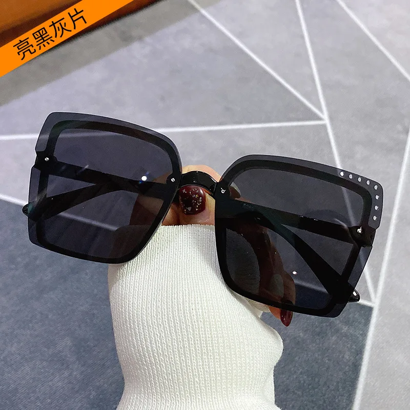 Новинка 2023 солнцезащитные очки в стиле ретро женские оверсайз модные с защитой