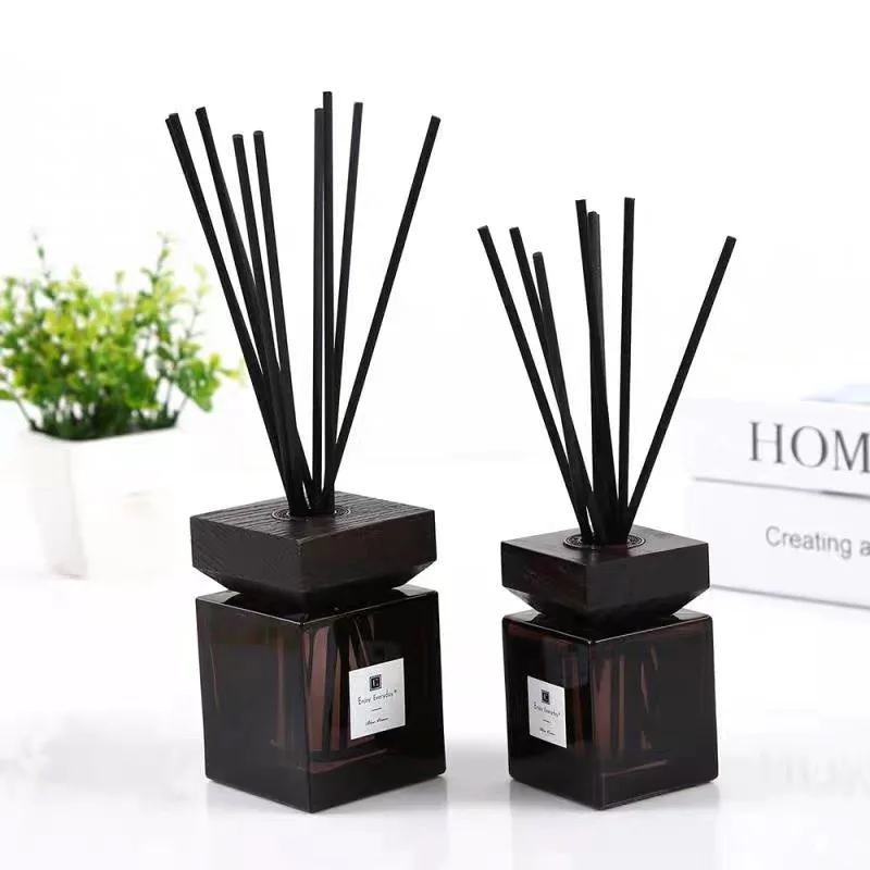 

1pcs 100ml/200ml Reed Diffuser Refill Accessaries Empty Glass Bottles Rattan Sticks and Wooden Caps for Home Decoration