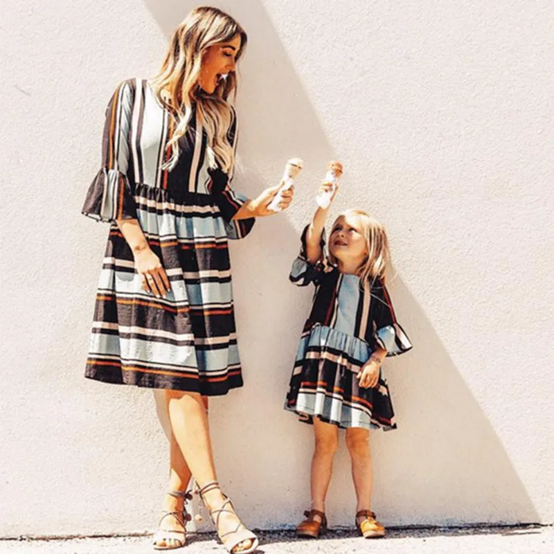 Осень 2019 платья для мамы и дочки зимнее лоскутное платье средней длины с